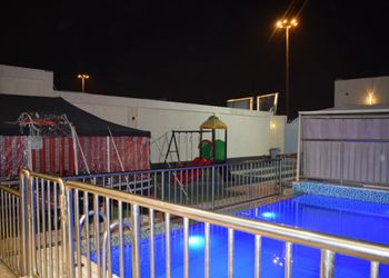 شالية بمسبح خارجي وبيت شعر 