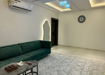 شقة بغرفتين نوم وصالة