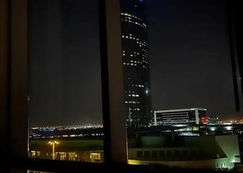 استديو بإطلالة على المدينة 