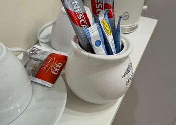 شقة بغرفة نوم وصالة وجلسة خارجية