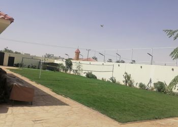 استراحة بمجالس وجلسة خارجية 