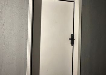 استديو بسرير ماستر ودخول ذاتي