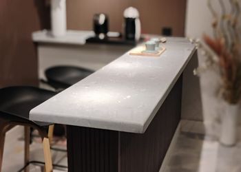 شاليه بمسطح اخضر