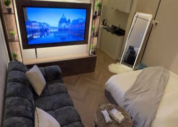 استديو هادئ بسرير ماستر 