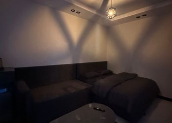استديو بسرير ماستر ودخول ذاتي