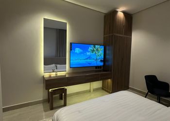 استديو بسرير ماستر وأثاث مريح 