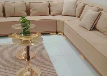استراحة انيقة بجلسة خارجية