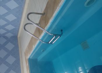 مزرعة بطراز شعبي وملحق خارجي