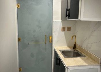 استديو بدخول ذاتي وتصميم هادئ 