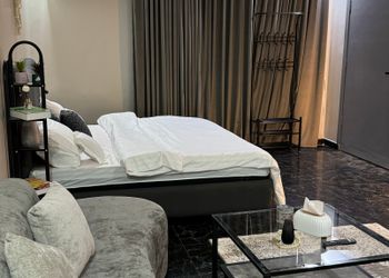 استديو بسرير ماستر ودخول ذاتي