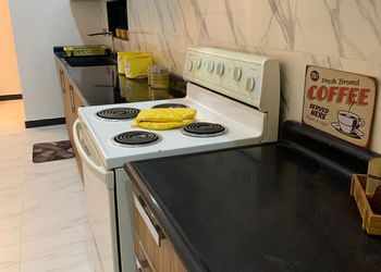 شاليه بمسطح اخضر