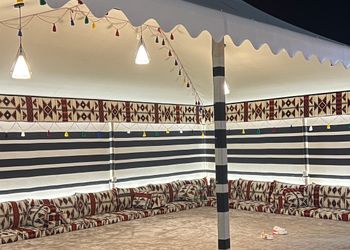 استراحة بجلسة خارجية وخيمة 