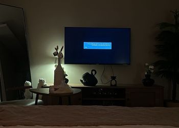 استديو بأثاث مريح وبسيط 