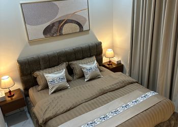 شقة بدخول ذاتي وتصميم هادئ 