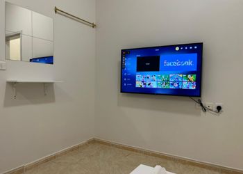 استوديو بسرير ماستر