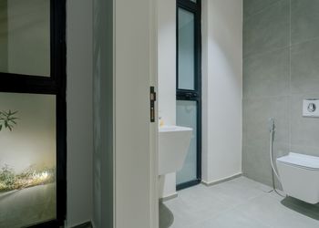 استديو بتصميم أنيق ودخول ذاتي