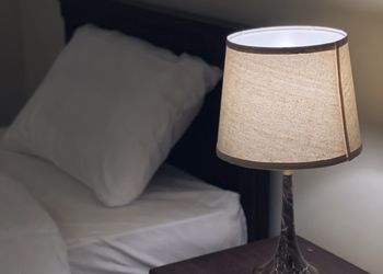 شقة بغرفة جلوس وغرفتين نوم 