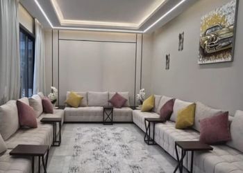 استراحة بجلسة خارجية ومسبح