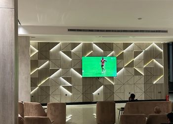 استديو هادئ بسرير ماستر