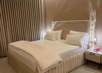 استديو بسرير ماستر ودخول ذاتي