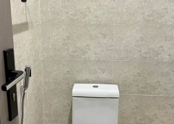 استديو بدخول ذاتي 