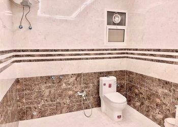 شاليه بمسبح خارجي وتصميم أنيق