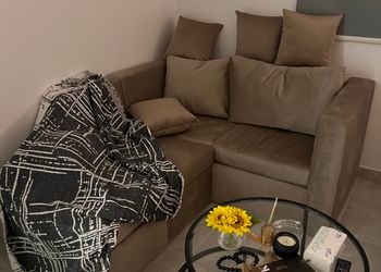 استديو انيق وجميل بدخول ذاتي