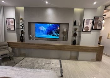 استديو بسرير ماستر وجلسة خارجية 