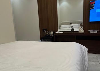 استديو هادئ بسرير ماستر 