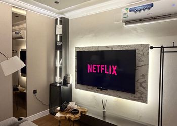 استديو بتصميم أنيق ودخول ذاتي