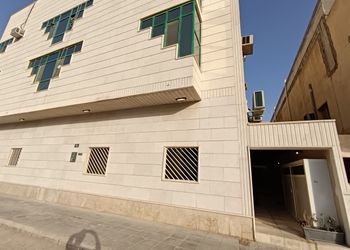 استديو بسرير ماستر ودخول ذاتي