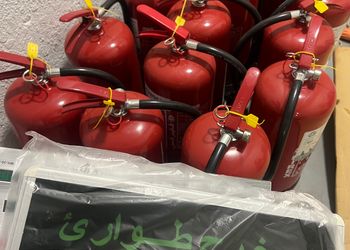 شقة بغرفتين نوم وصالة 