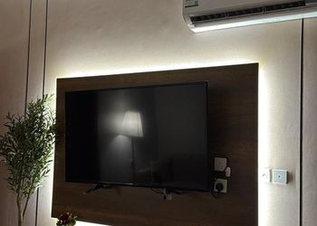 استديو بسرير ماستر وجلسة جانبية