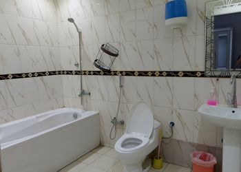 شاليه بصاله انيقة وغرفه نوم