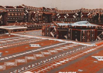شاليه بمجلس وملحق خارجي للعوائل (فقط)