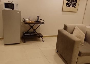 استديو بسرير ماستر وجلسة جانبية 