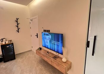 استديو بدخول ذاتي وسرير ماستر