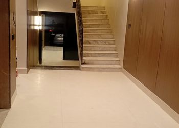 استديو بسرير ماستر وجلسة جانبية