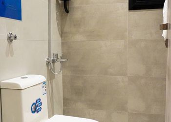 شقة بغرفة نوم وصالة 