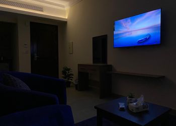 استديو هادئ بأثاث انيق