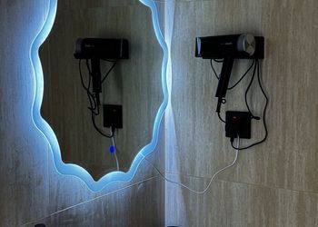 استديو بتصميم مودرن ودخول ذاتي 