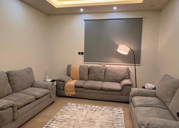 شقة بغرفة نوم وصالة جلوس