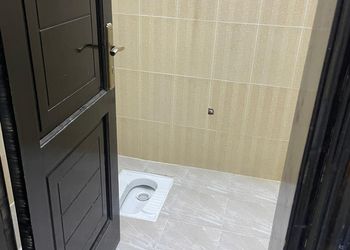 شقة بغرفتين نوم وصالة 