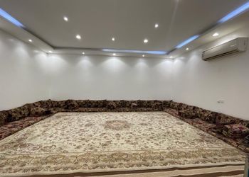 استراحة بجلسة خارجية واجواء ممتعة