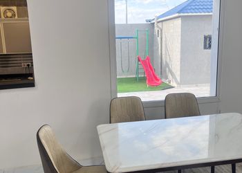 استراحة بجلسة خارجية ومجلس 