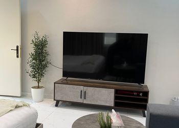 استديو بسرير ماستر