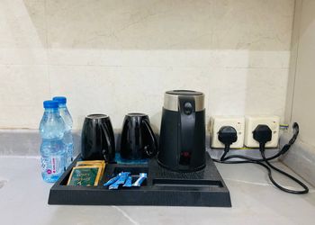 استديو بسرير ماستر وجلسة جانبية 