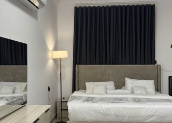 استديو بسرير ماستر ودخول ذاتي