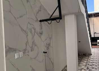 شاليه بمسطح اخضر
