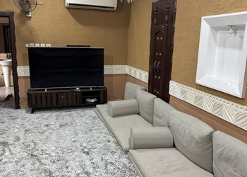 شاليه بمجلس واسع وغرفة نوم 